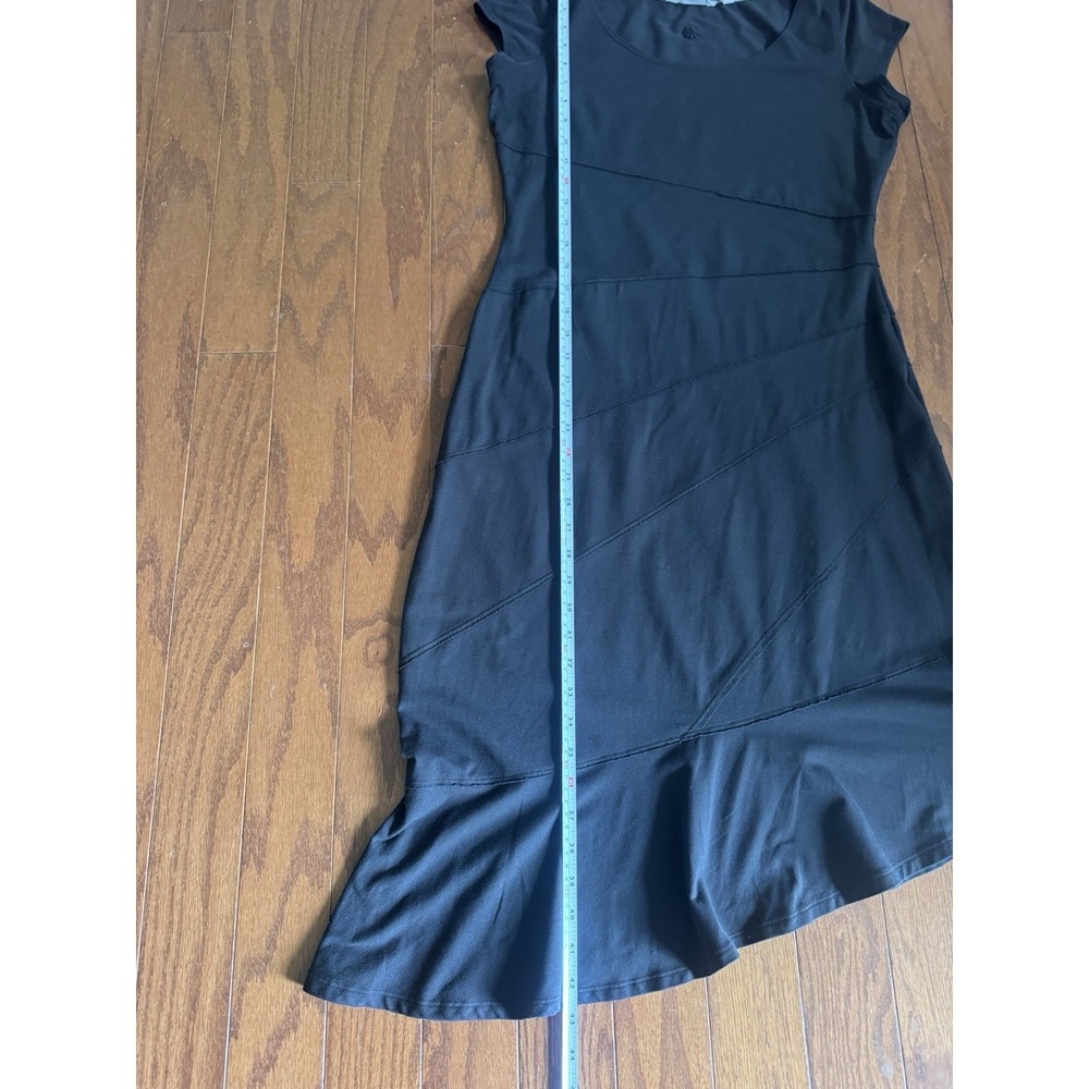Athleta Crescendo Black Midi Dress Womens Medium Athleisure Travel Pocket - Picture 9 of 9